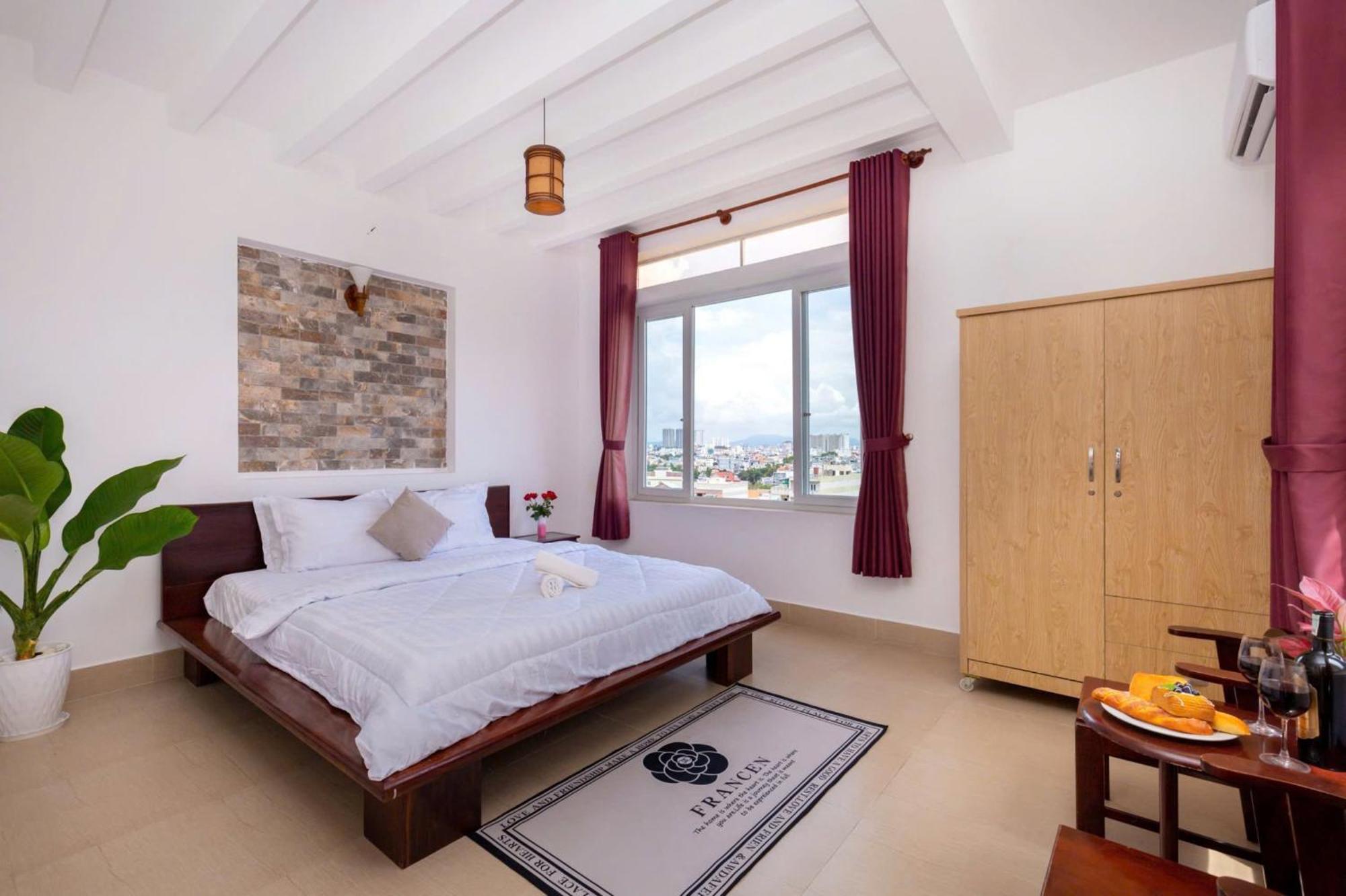 Ho Boi Hoang Duc Trung Tam Cot Co Villa Vung Tau