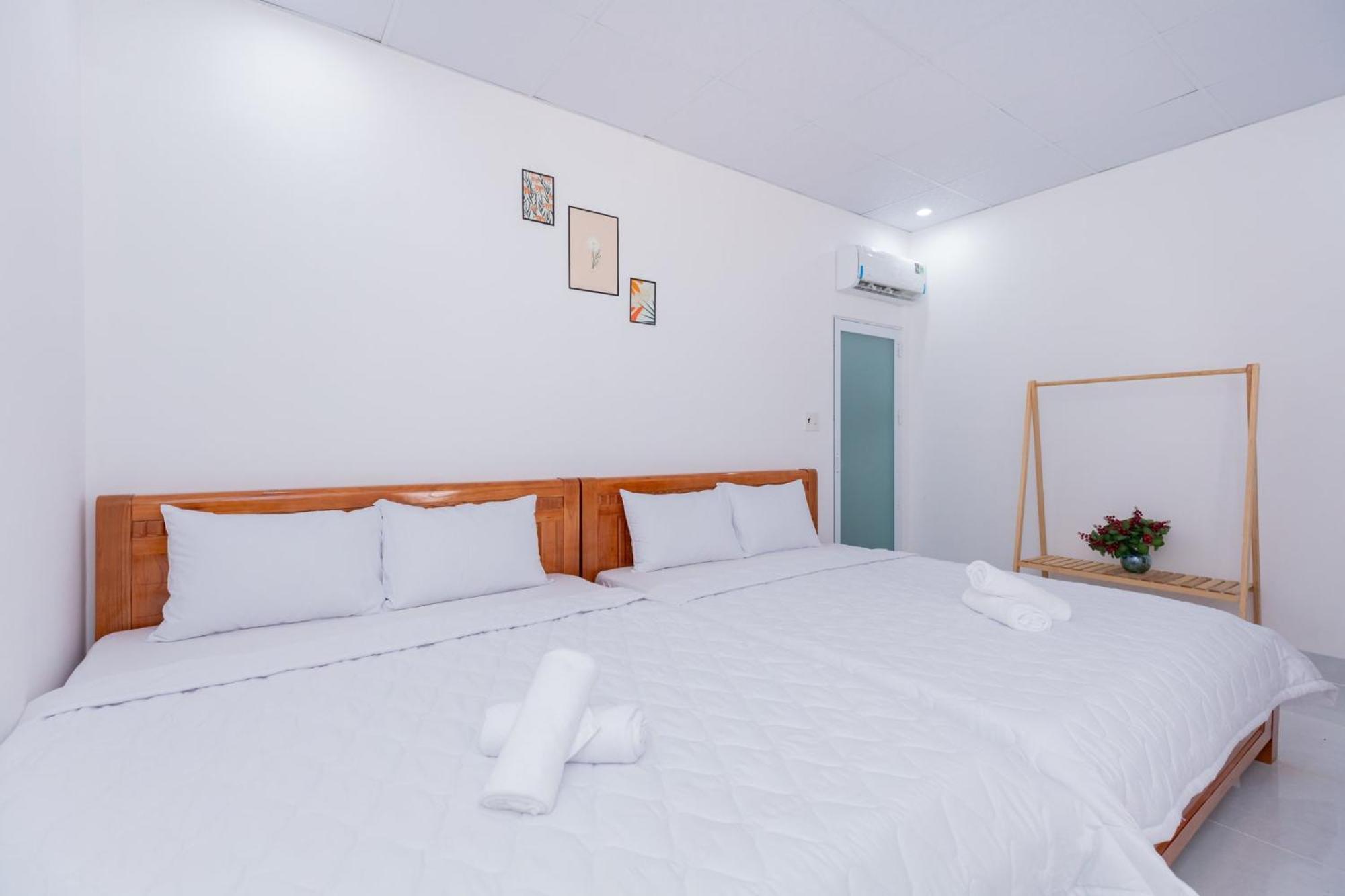 Villa Ho Boi Hoang Duc Cot Co