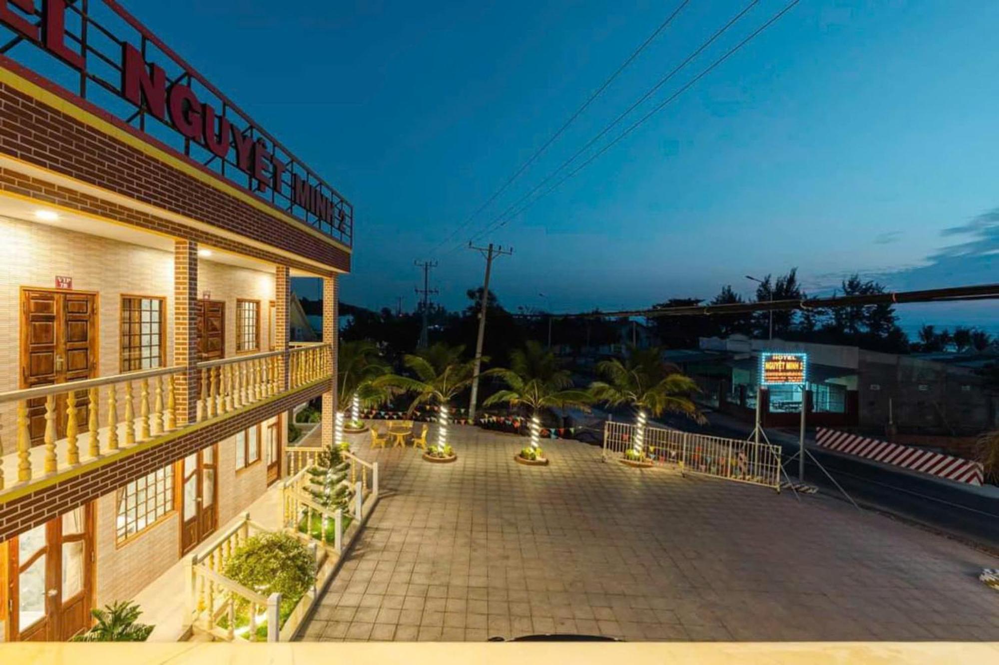 Khach San Nguyet Minh2 Hotel Binh Sum