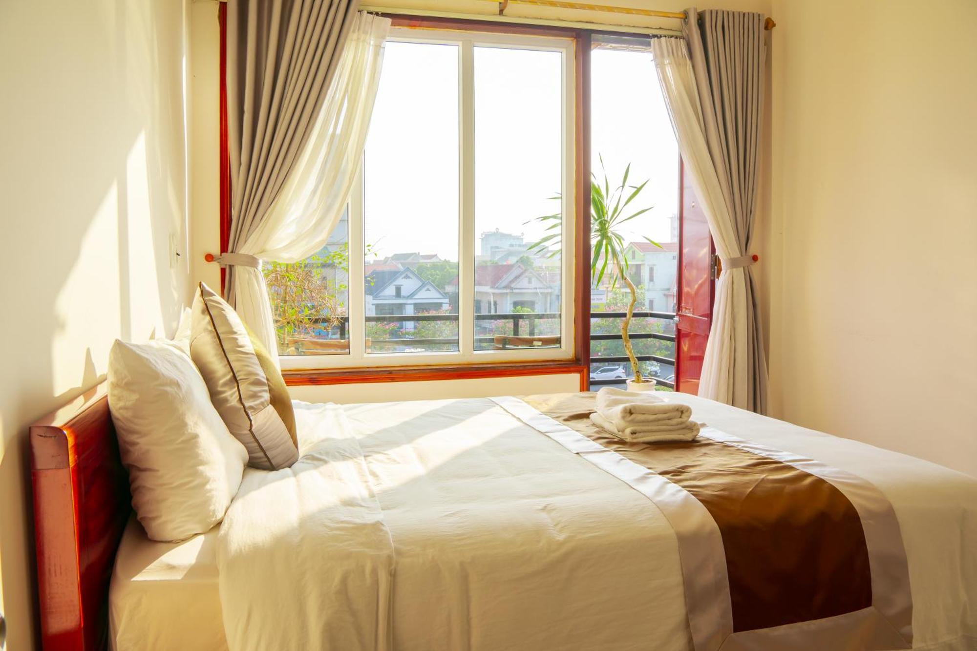 Hotel Khach San 68 Dong