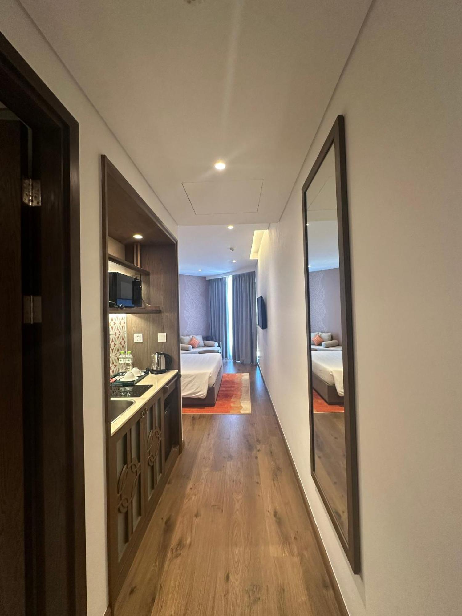Phan Nguyen Mandala Khách sạn 5*