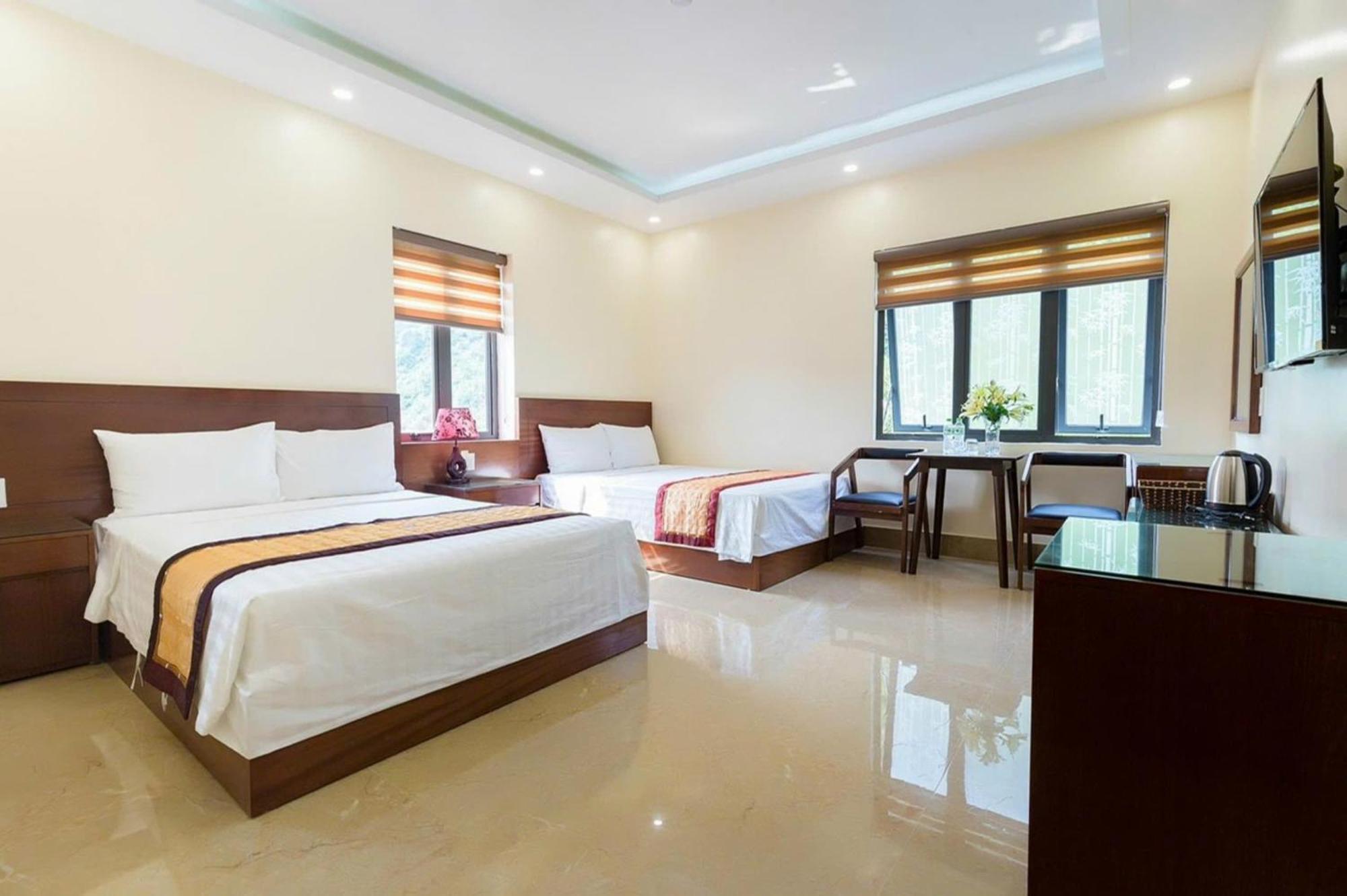 Aroma Cat Ba Sea View