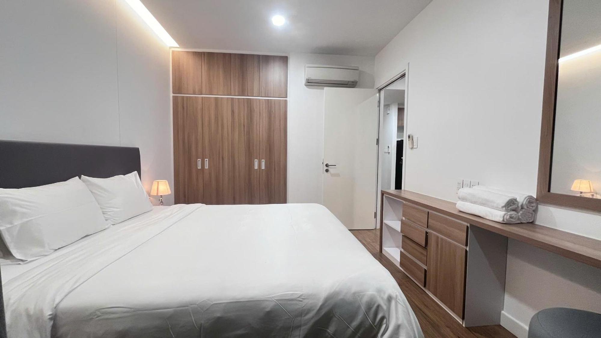 Căn hộ Republic Nearby Airport Free Pool Gym