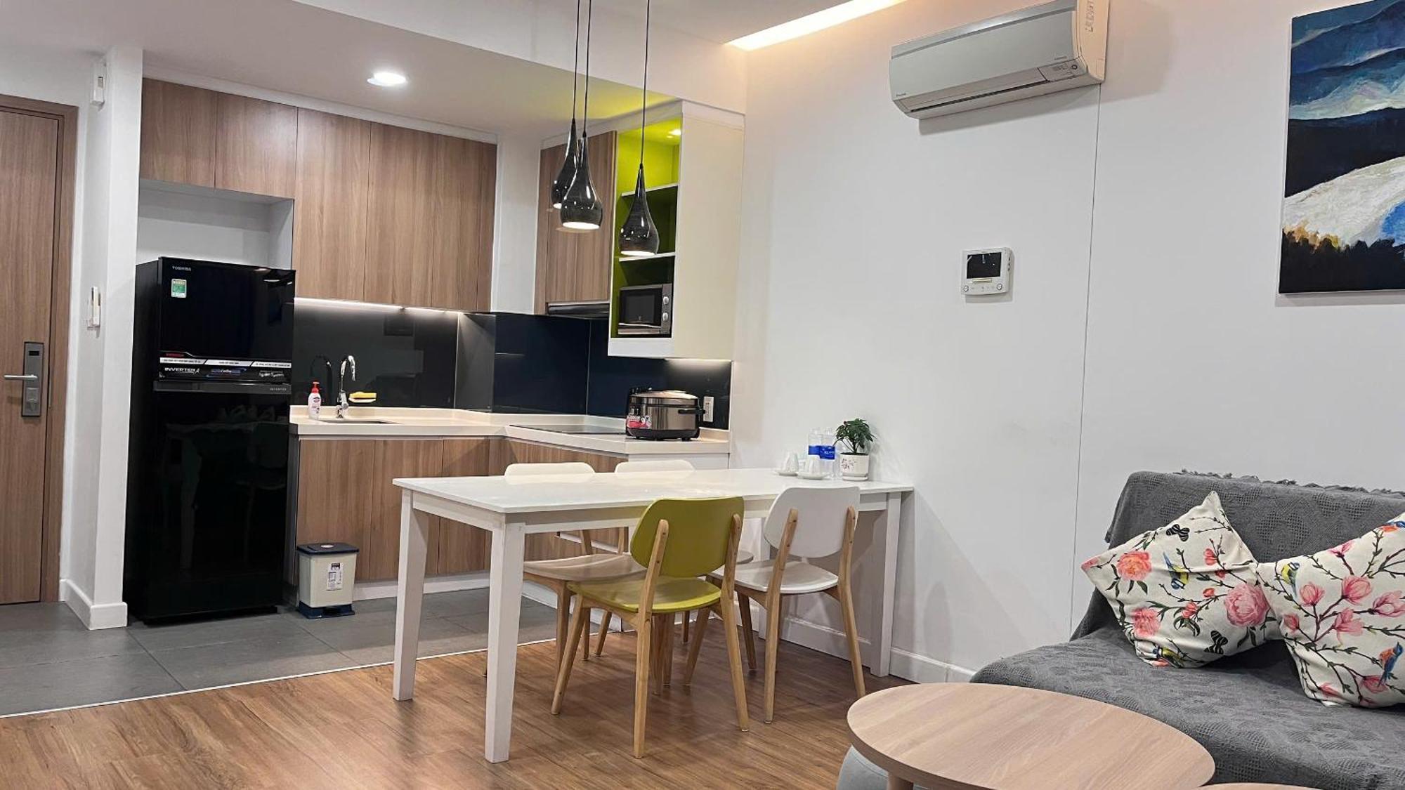 Republic Nearby Airport Free Pool Gym * TP. Hồ Chí Minh