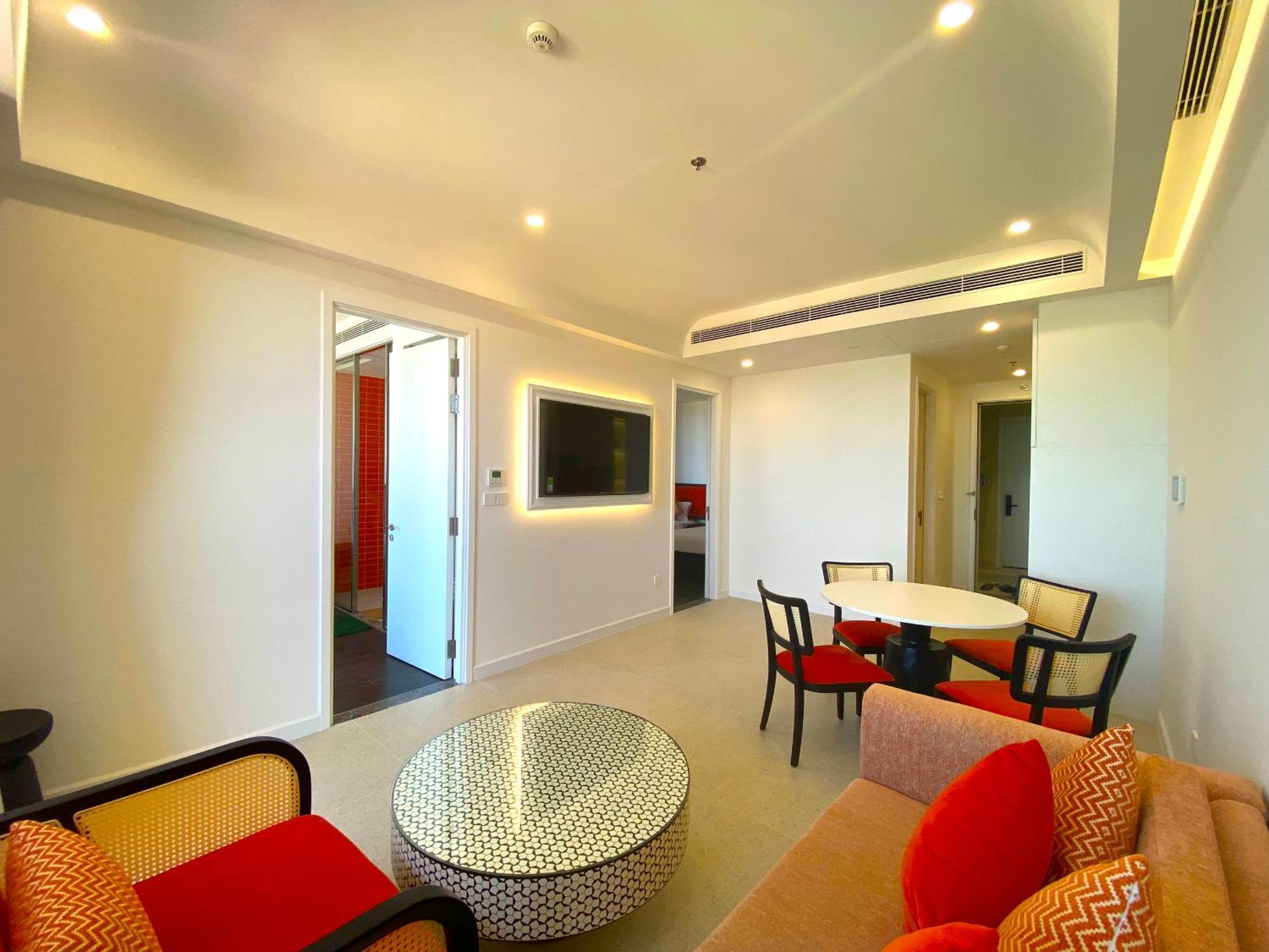 P.h.o Apartment