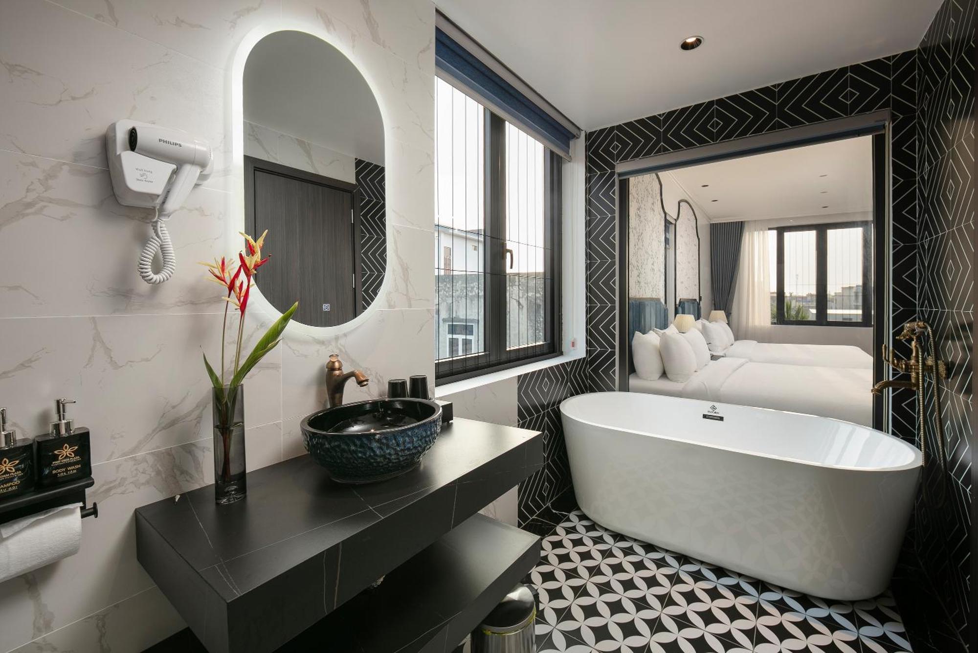 Phat Diem Plaza Hotel