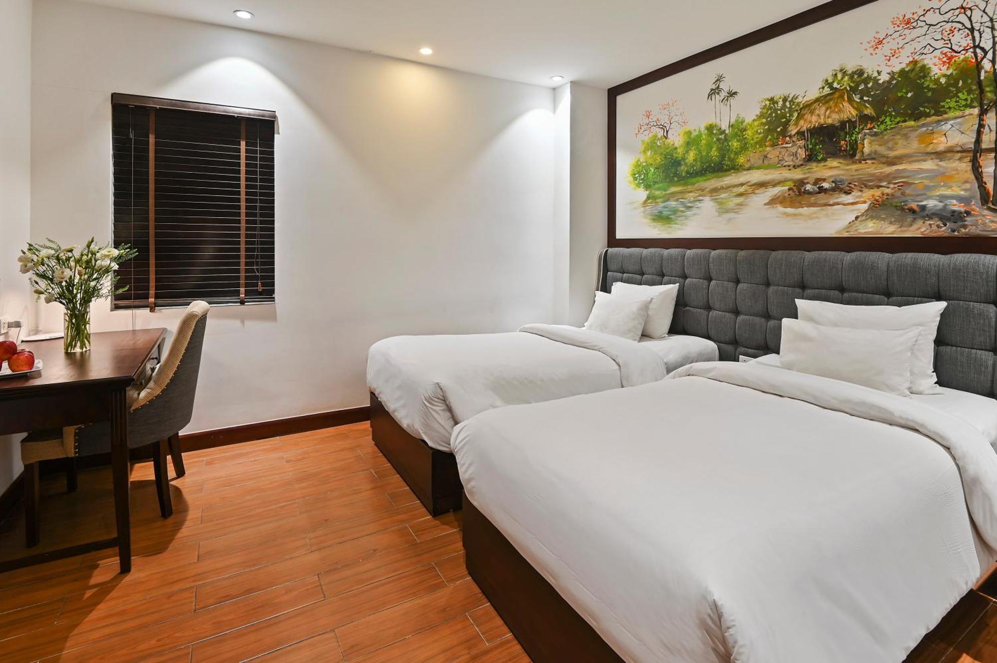 Khách sạn Bradi Gate - 22land - Nguyen Dinh Hoan Hà Nội