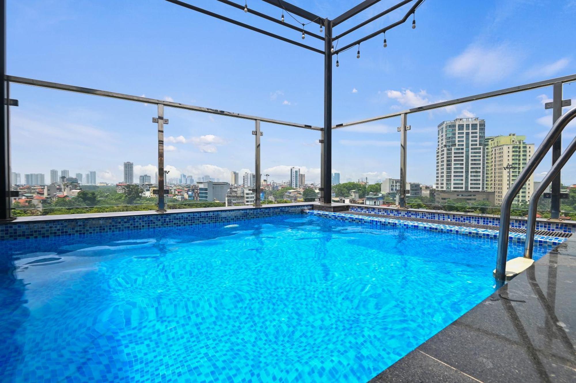 Khách sạn Bradi Gate - 22land - Nguyen Dinh Hoan 4*