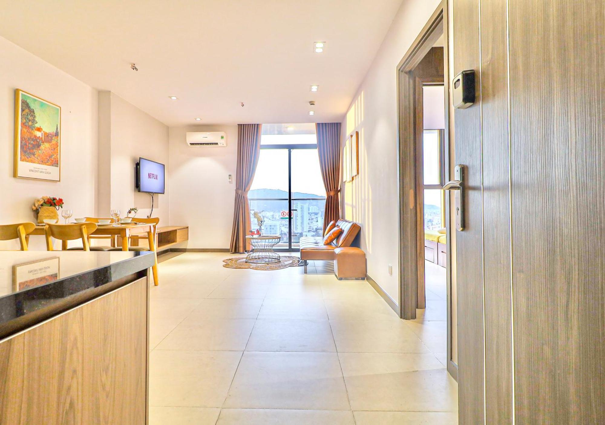 Seahorse House - Csj Tower Building, Sea-view & Sea-walking-distance Vung Tau