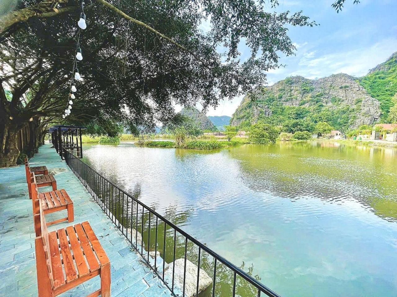 Retreat Ninh Binh