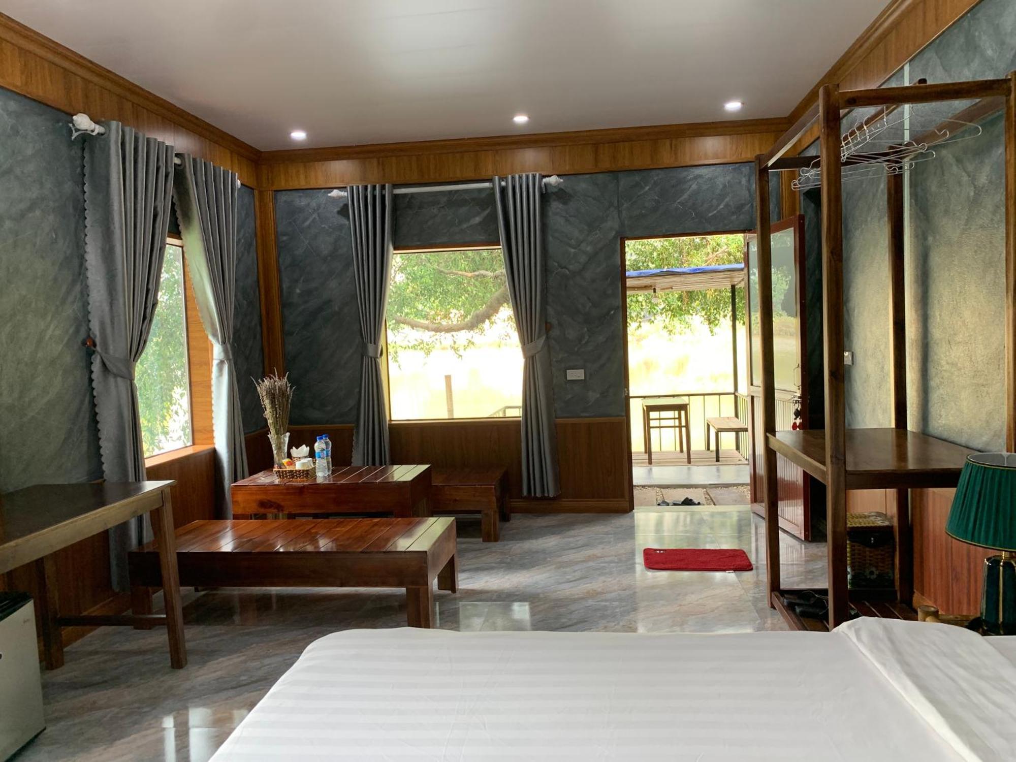 Retreat Capsule hotel