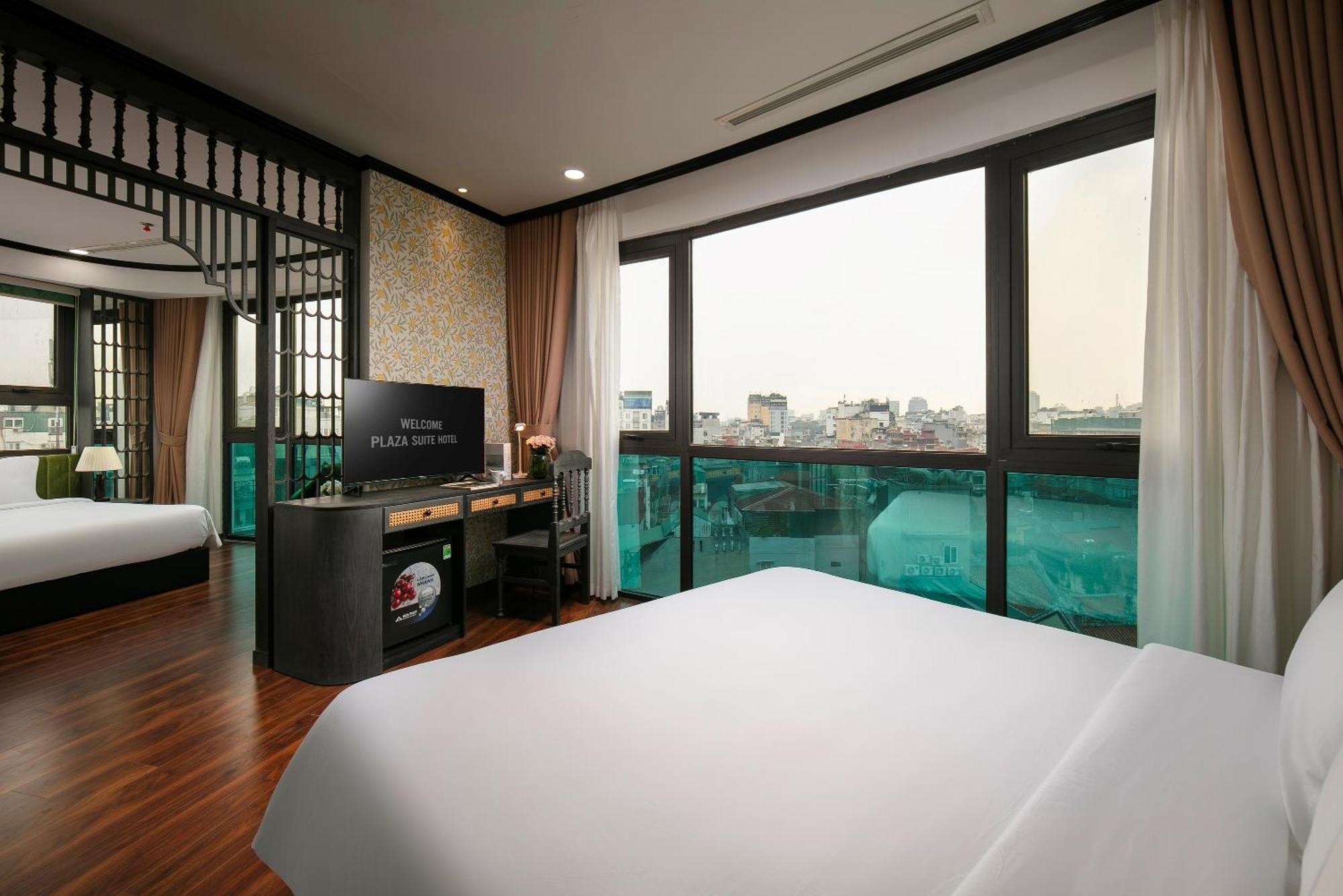 Plaza & 4* Hà Nội