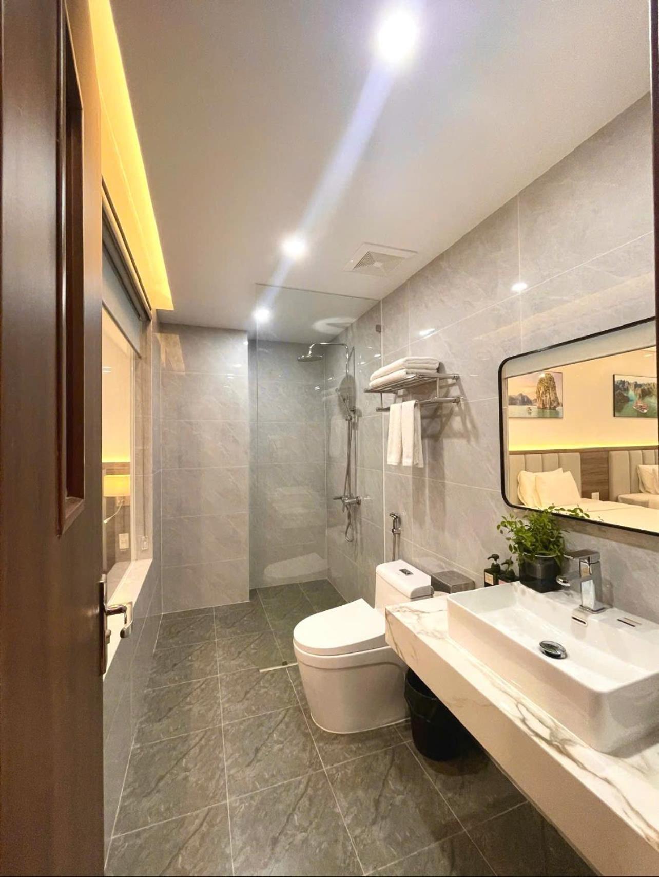 Hotel Halong Ha Long