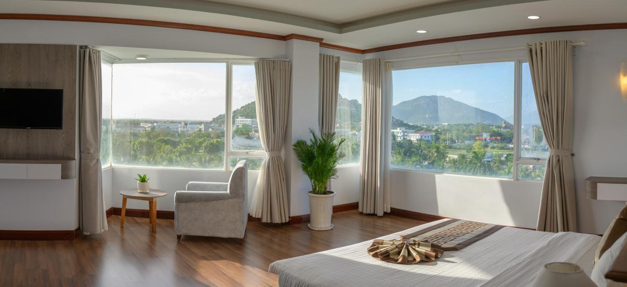 Saigon - Ninh Chu & Resort