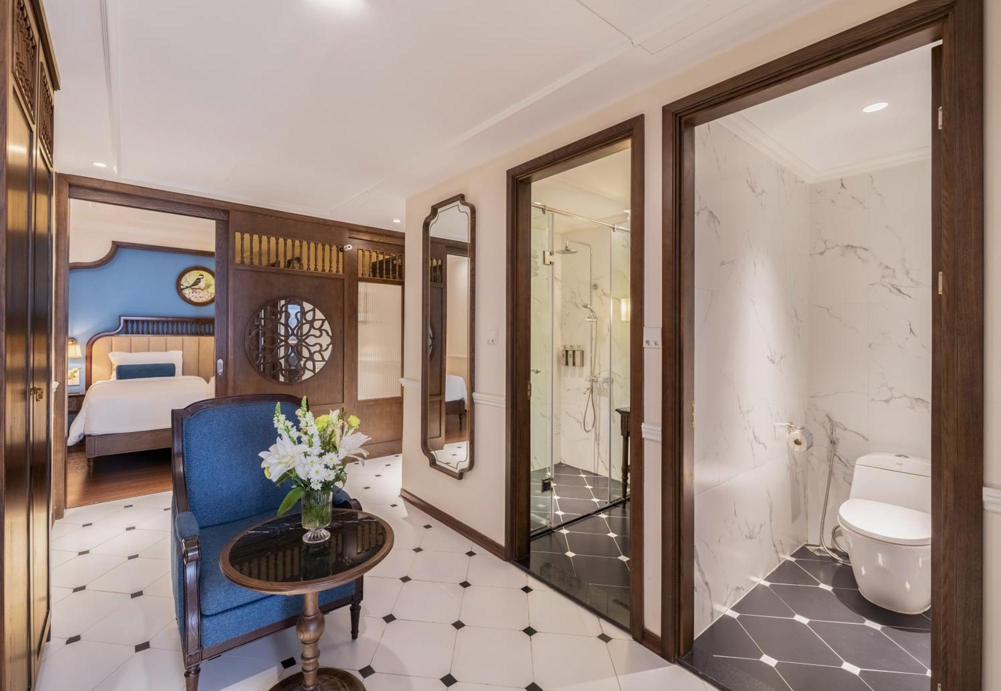 Tirant 4* Hanoi