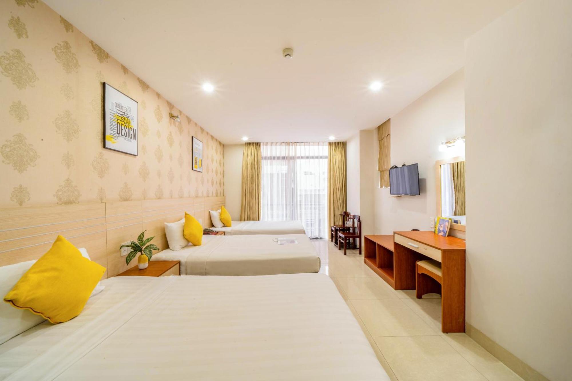Happy Day Riverside & By Haviland Hotel