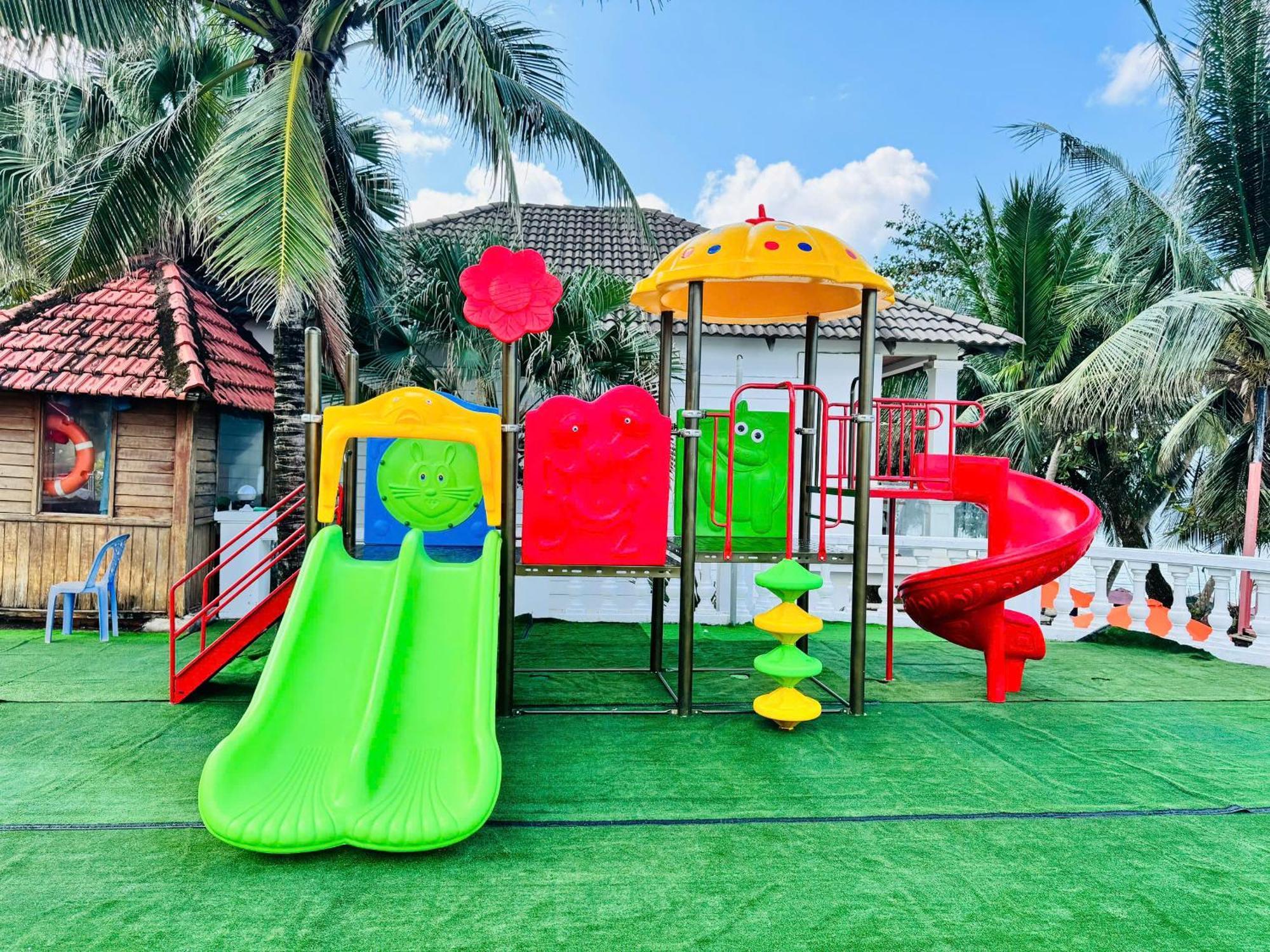 Orange Phu Quoc