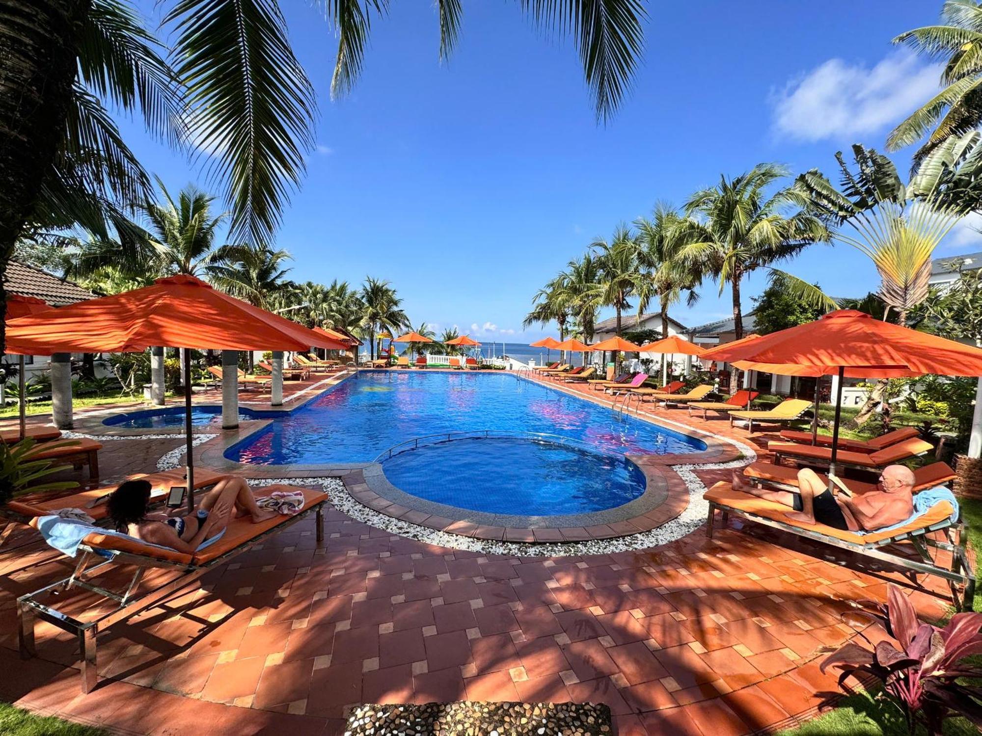 Resort Orange 3*