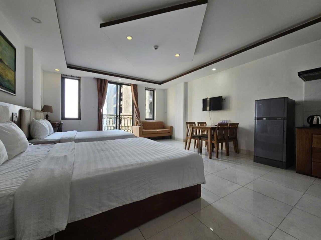 New Era & Hotel Da Nang