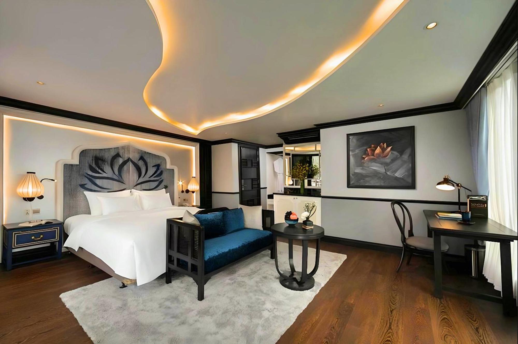 Botel Le Journey Luxury Cruise Lan Ha Bay 5*
