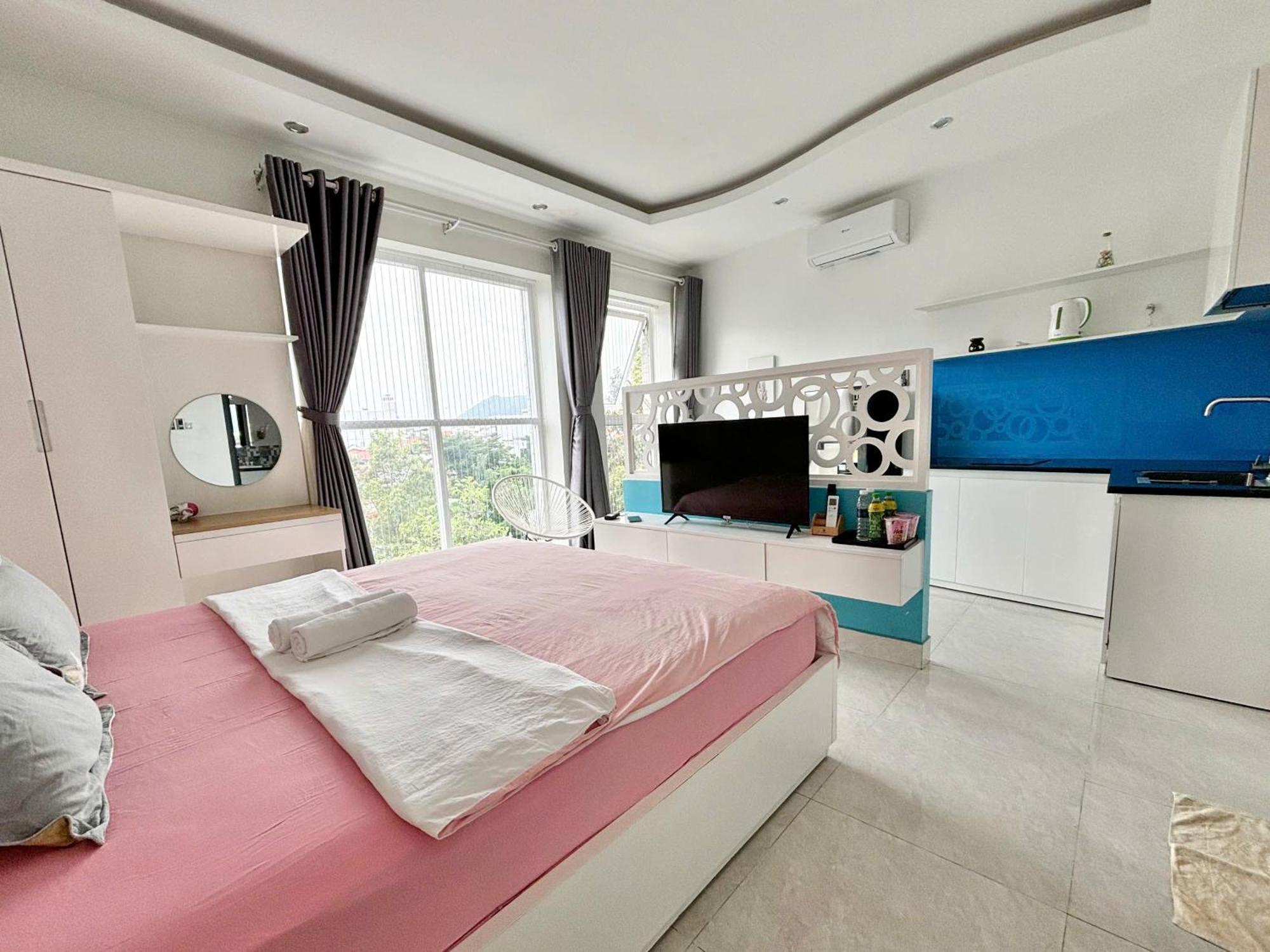 Apartment Sea House And