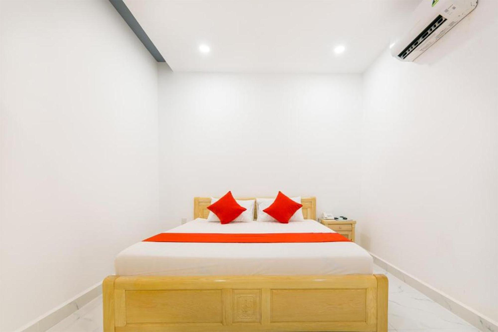 Ruby Hotel