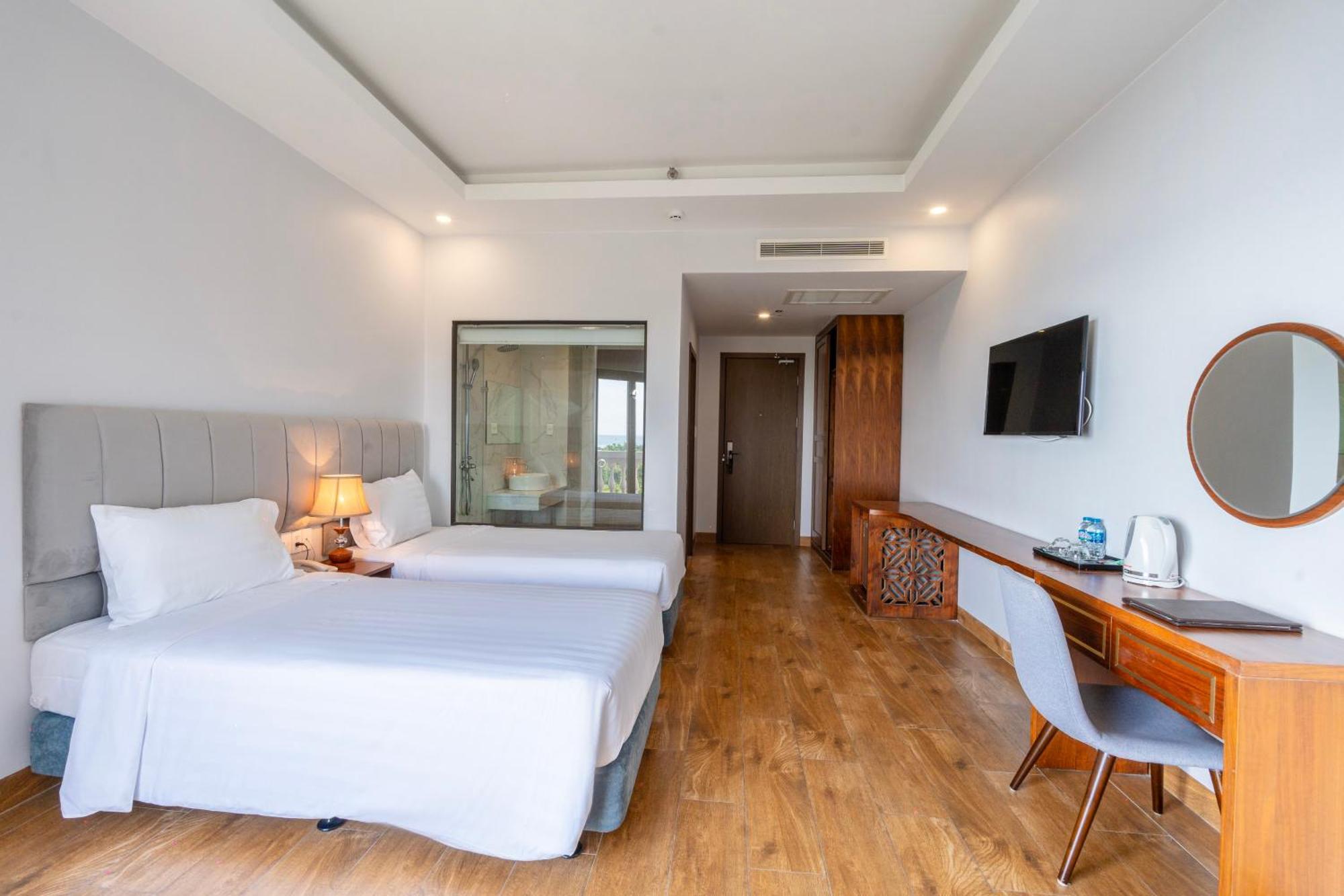 Maris Hotel