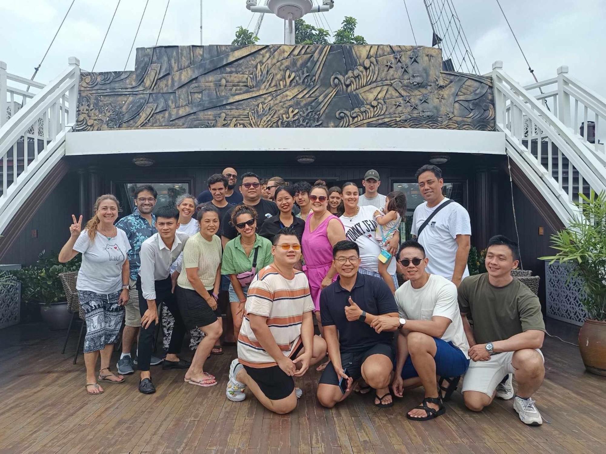 Arcady Boutique Cruise Hạ Long