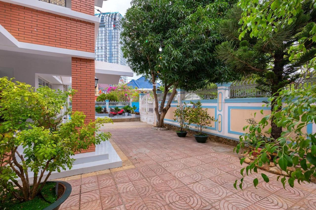 Ho Boi Hoang Duc Bai Sau Dep Hoa Giay Vung Tau