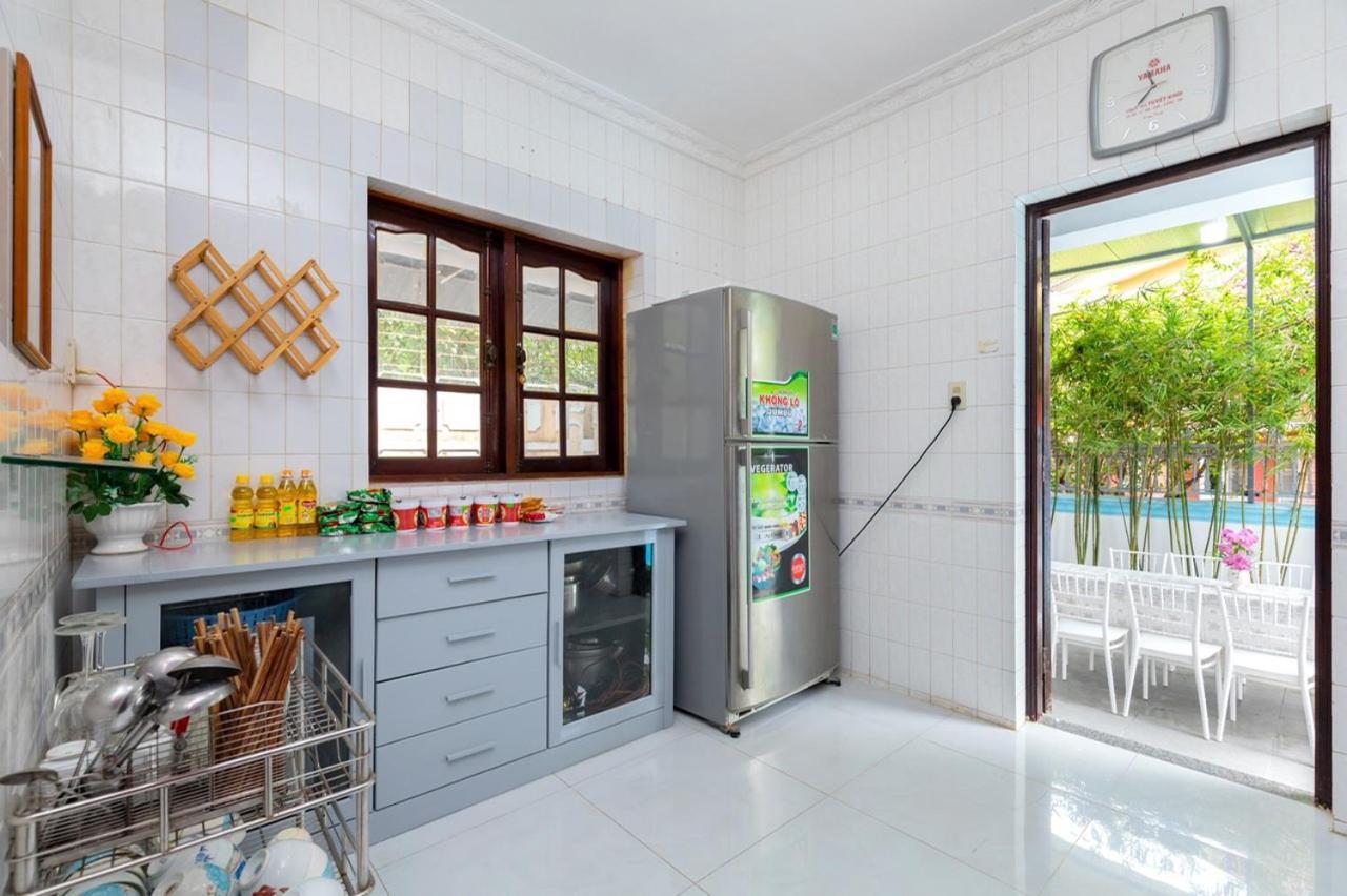 Ho Boi Hoang Duc Bai Sau Dep Hoa Giay Villa Vung Tau