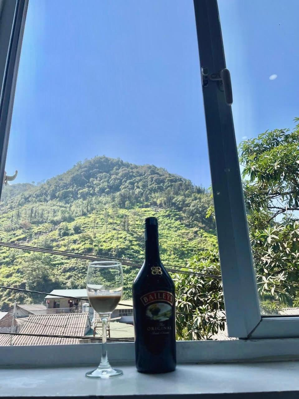 Voi & Breakfast Hostel