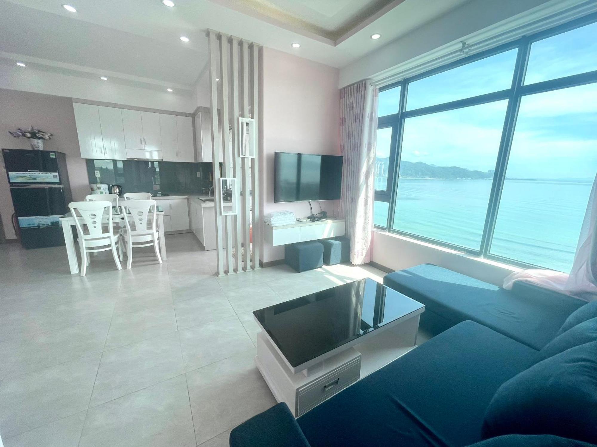 Royal Oceanus *