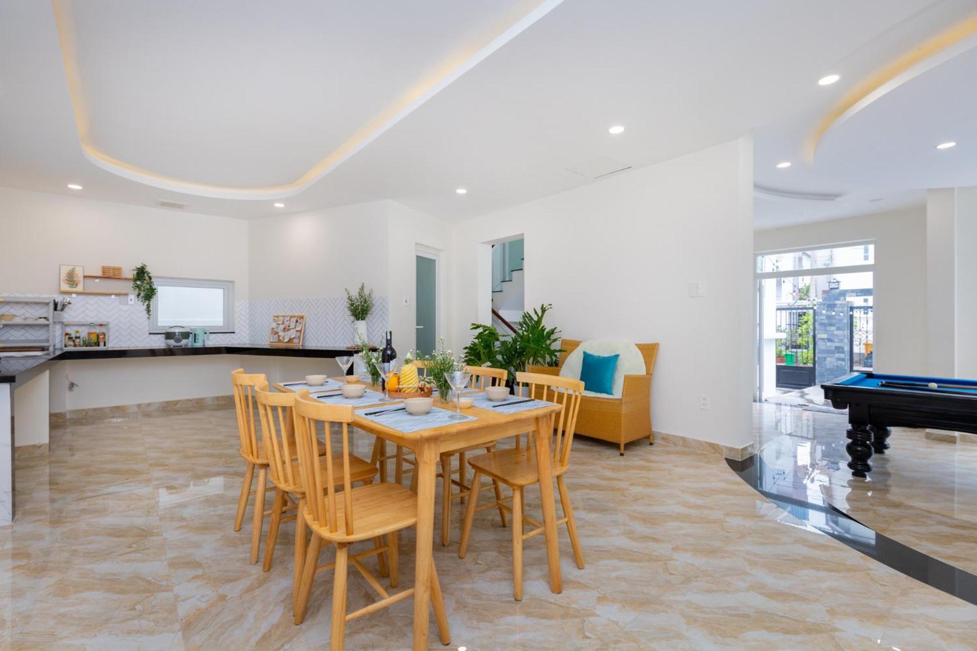 Biet Thu Ho Boi Hoang Duc Hoang Le Kha Villa *