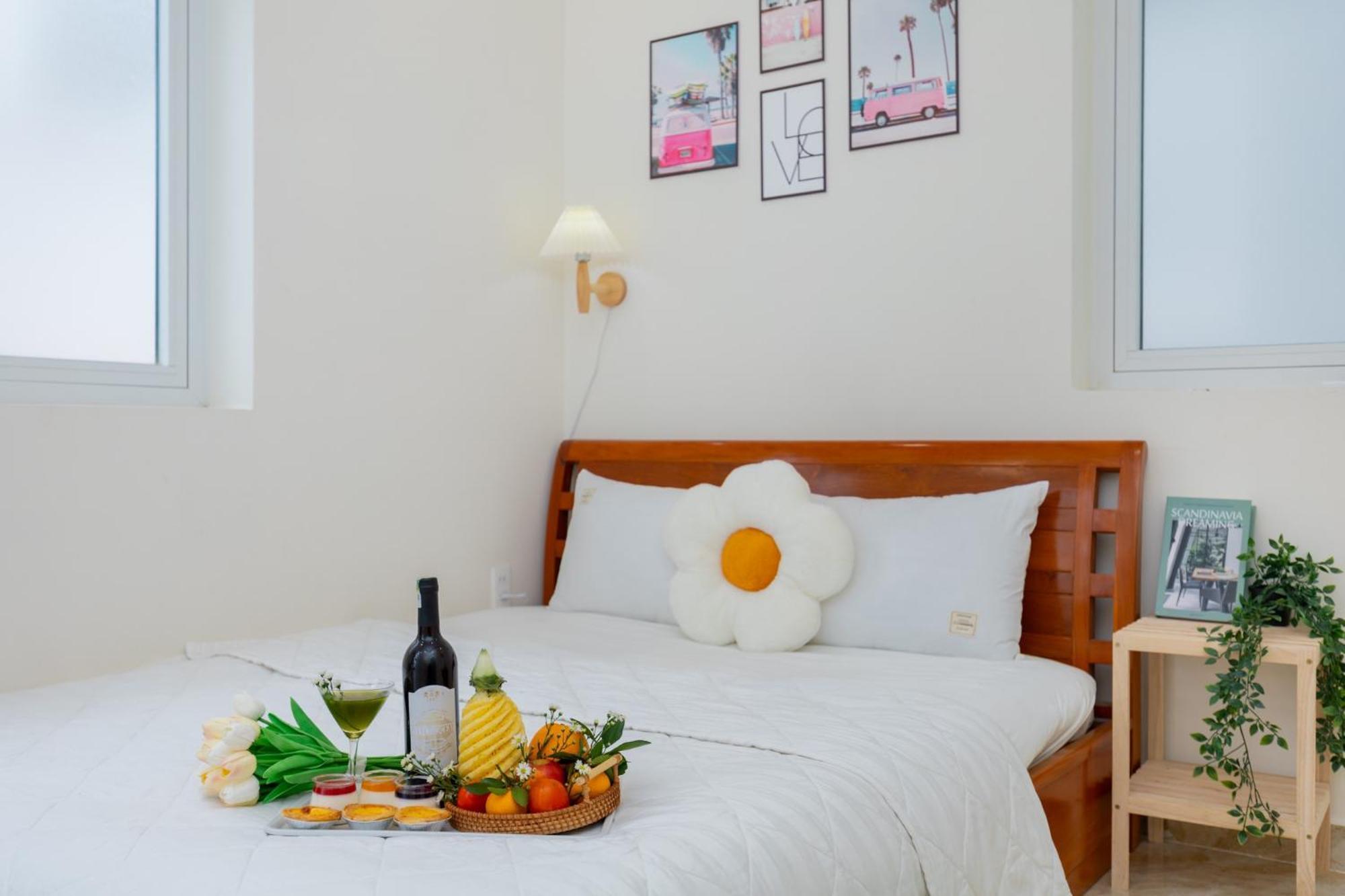 Villa Biet Thu Ho Boi Hoang Duc Hoang Le Kha *