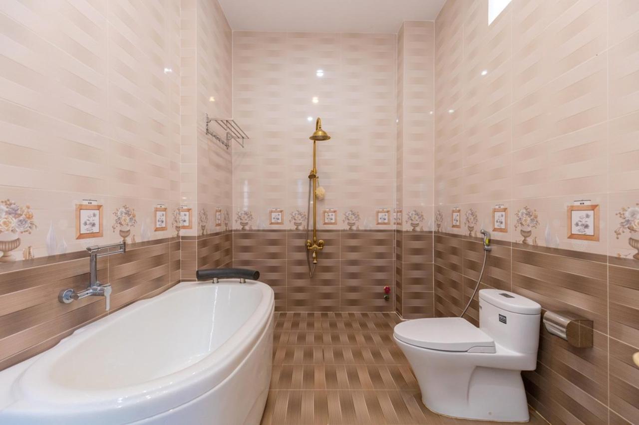 Biet Thu Hoang Duc Nghi Duong Check In Hoa Giay Bai Sau Villa Vung Tau