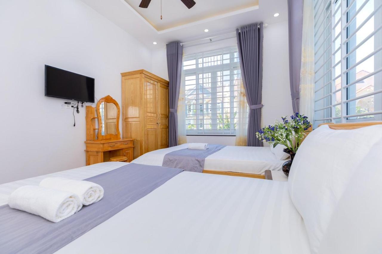 Biet Thu Hoang Duc Nghi Duong Check In Hoa Giay Bai Sau * Vung Tau