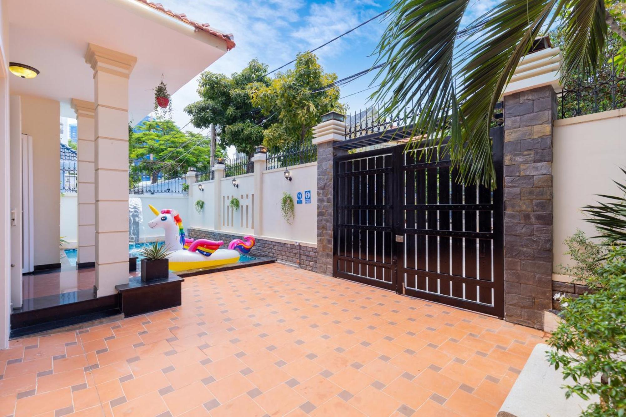 Biet Thu Hoang Duc Co Ho Boi Villa Vung Tau