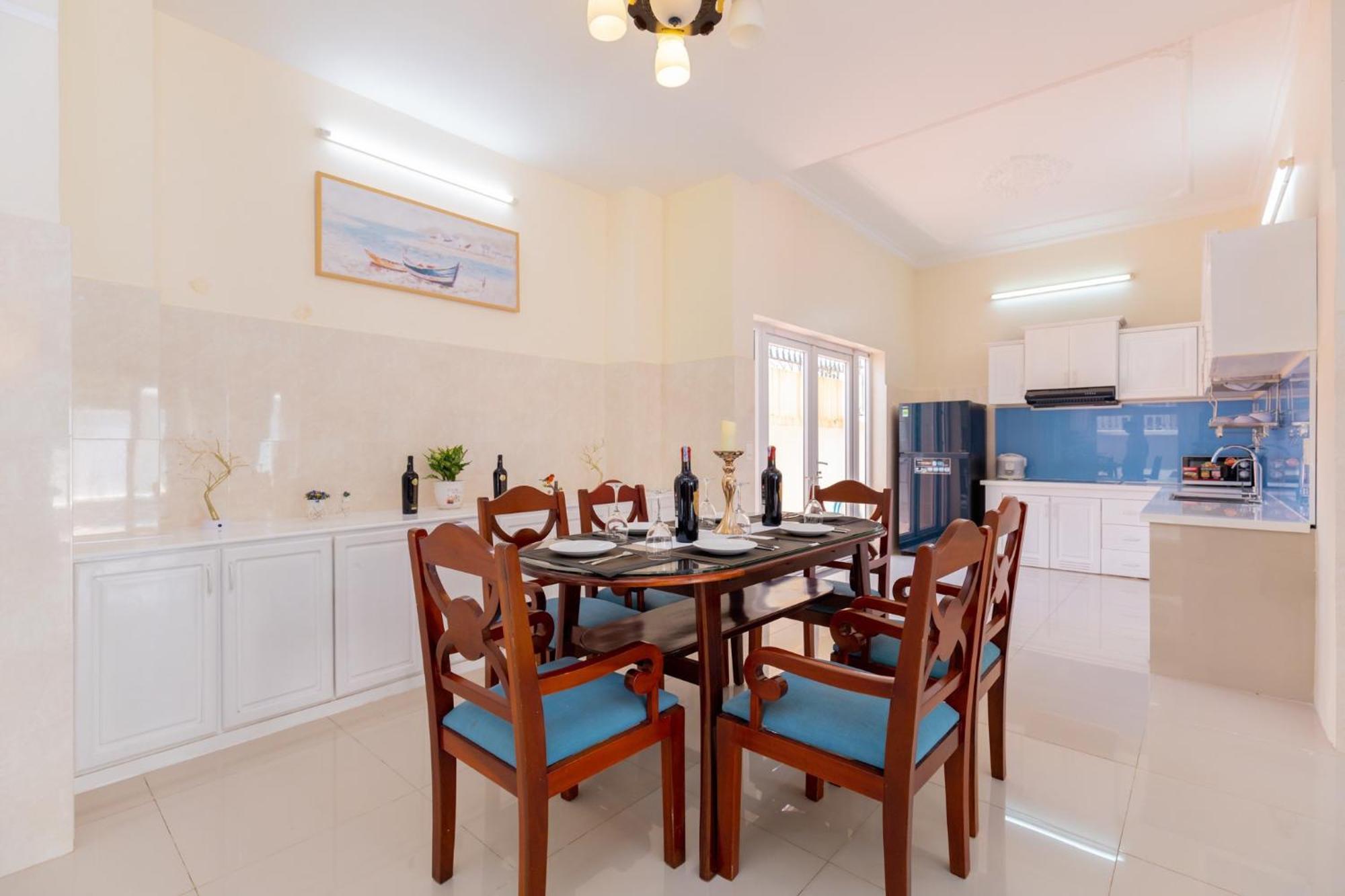 Biet Thu Hoang Duc Co Ho Boi Vung Tau