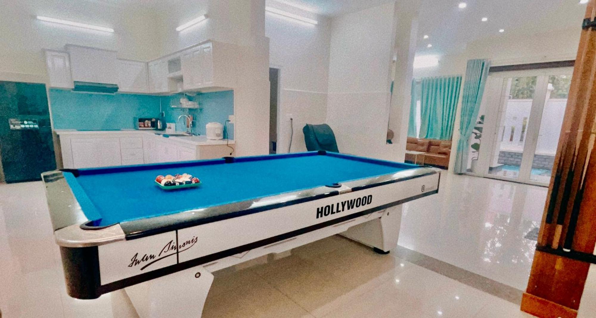 Villa Biet Thu Hoang Duc Co Ho Boi *