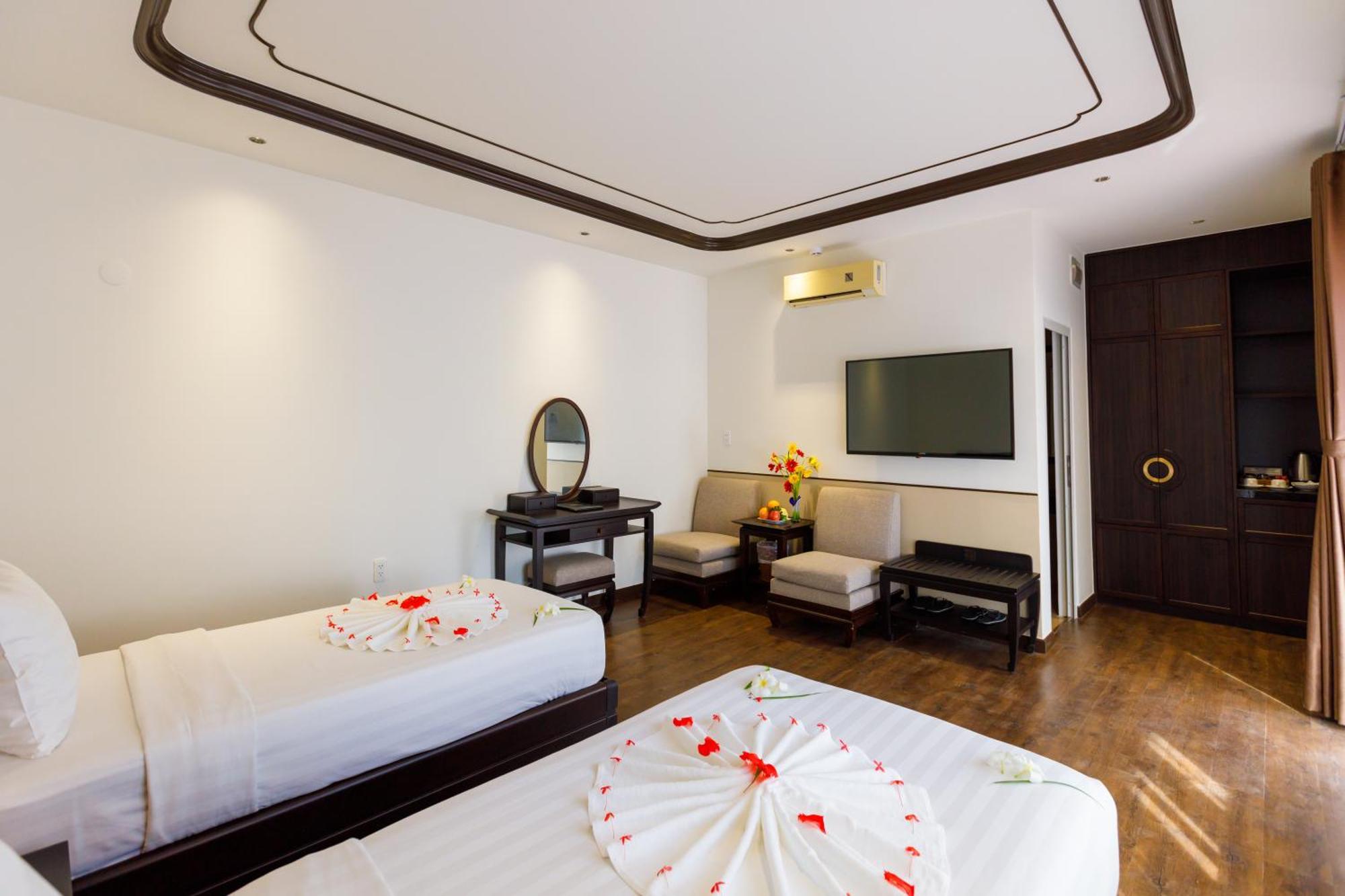 Le Aqua & Phan Thiet - Swiss Village &