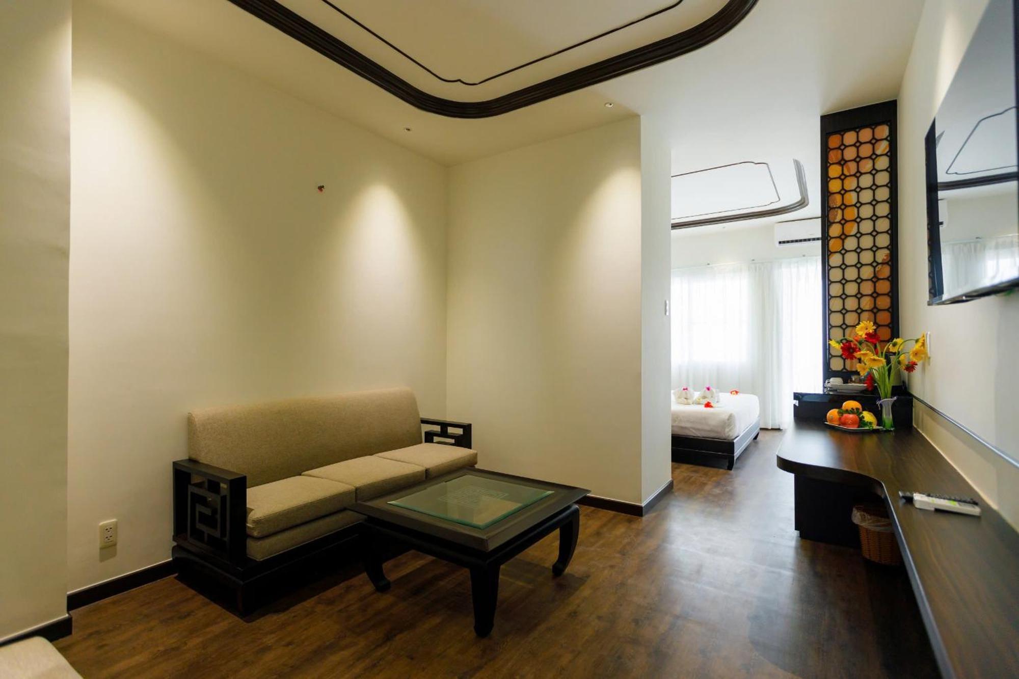 Le Aqua & Phan Thiet - Swiss Village & 4* Mui Ne