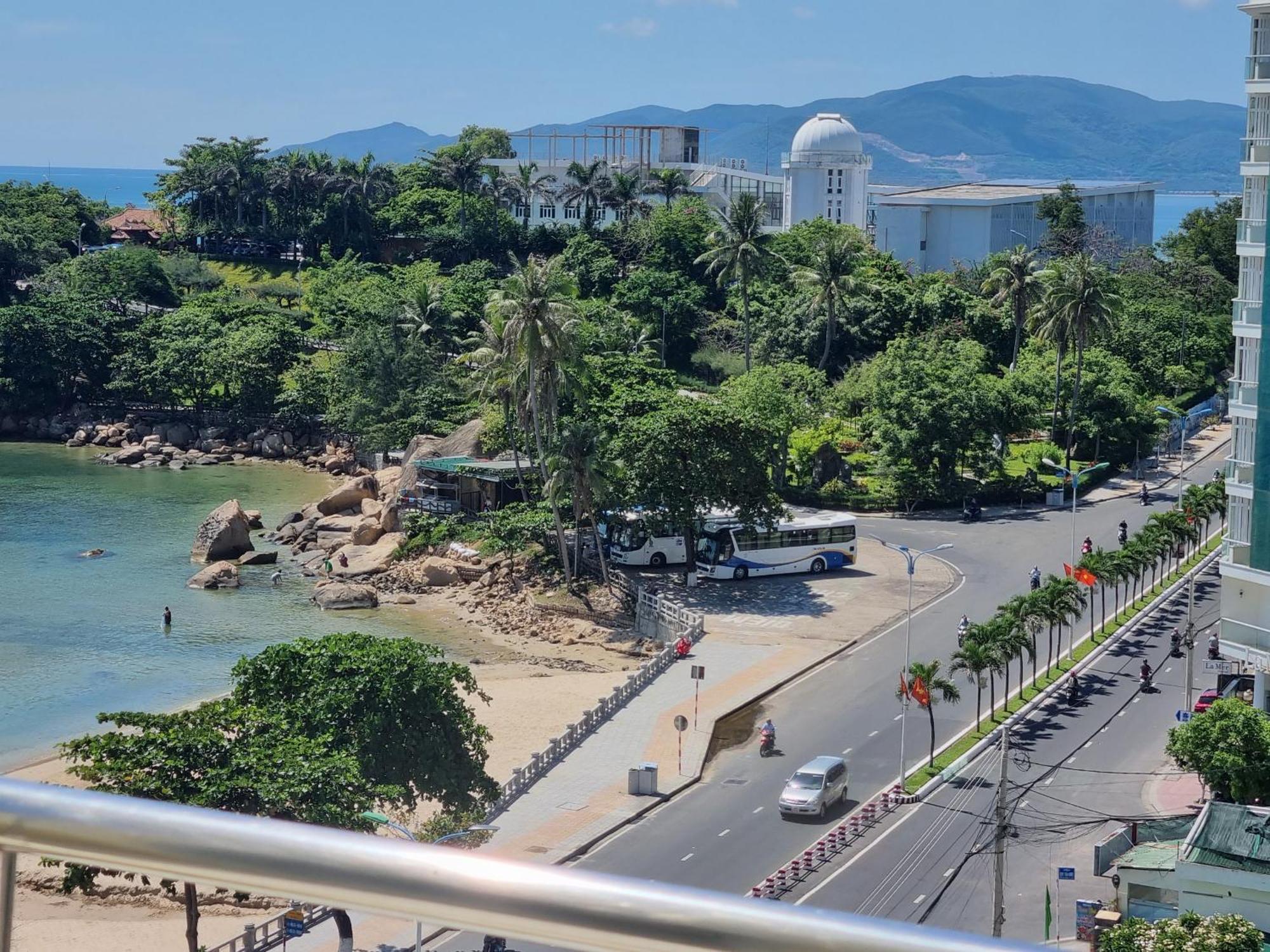 Hon Chong Khách sạn Nha Trang