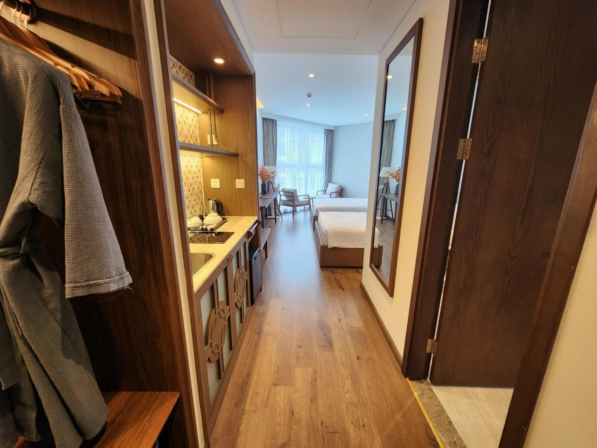 Phan Nguyen Mandala 5*