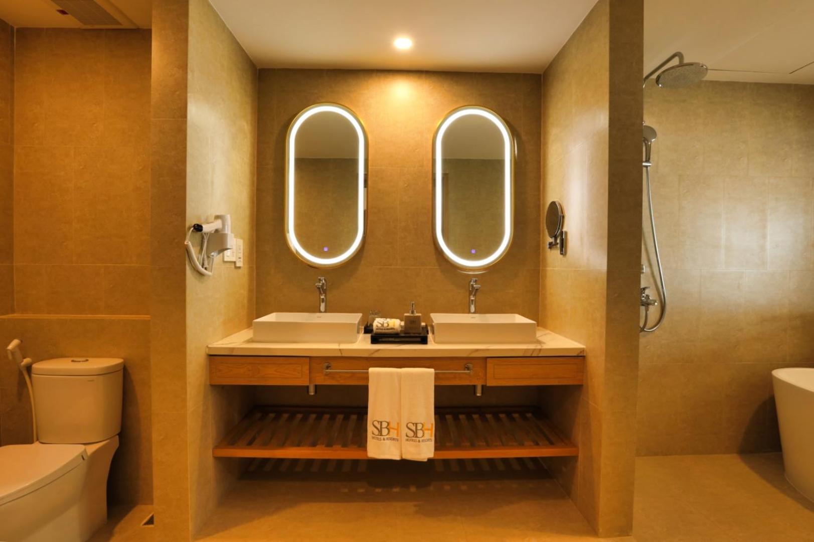 Hotel Sbh Gloria Hue