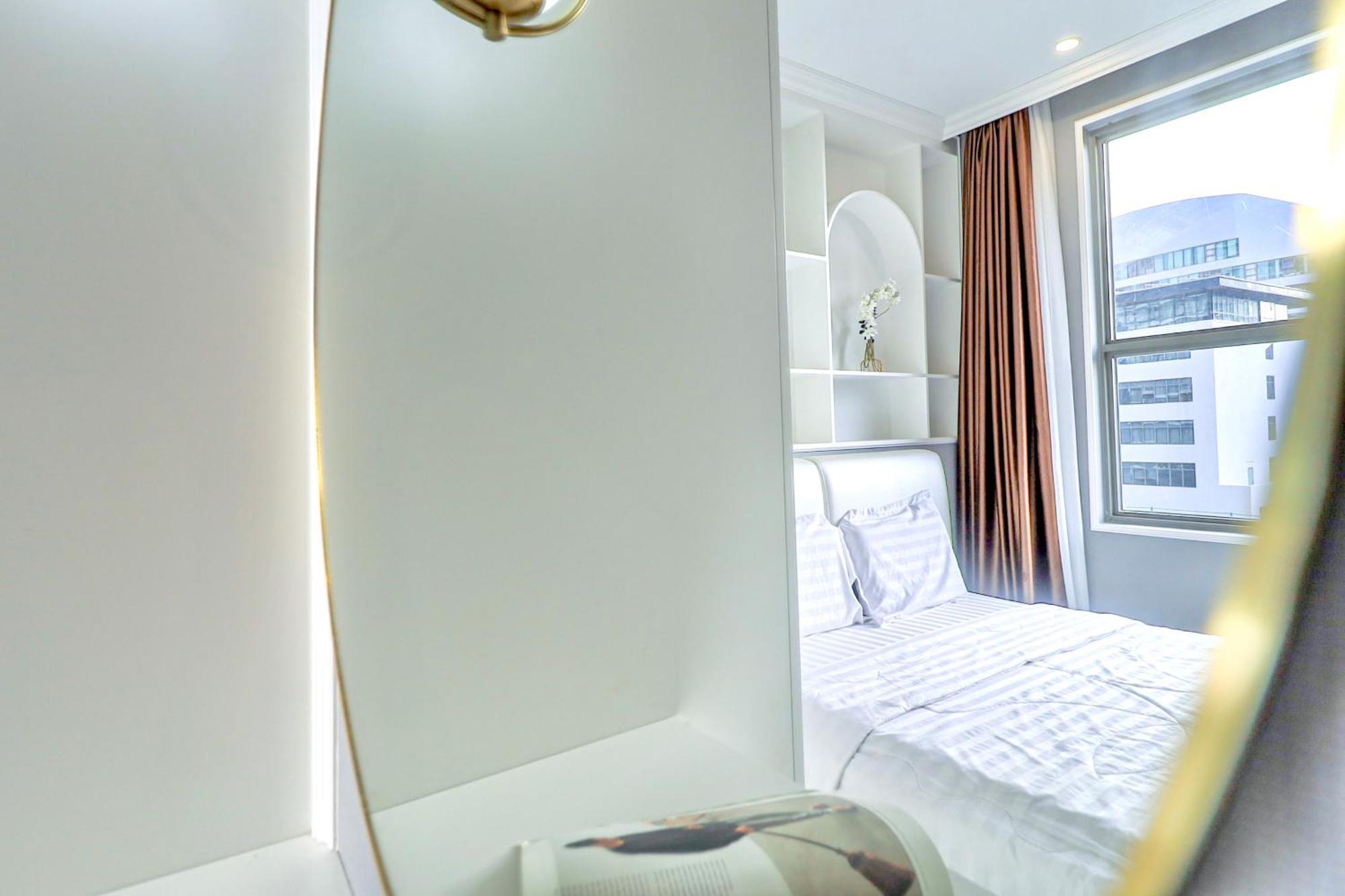 Classy - Csj Tower Vung Tau, Luxury, Sky-sea View And Walk-to-beach Apartment Vung Tau