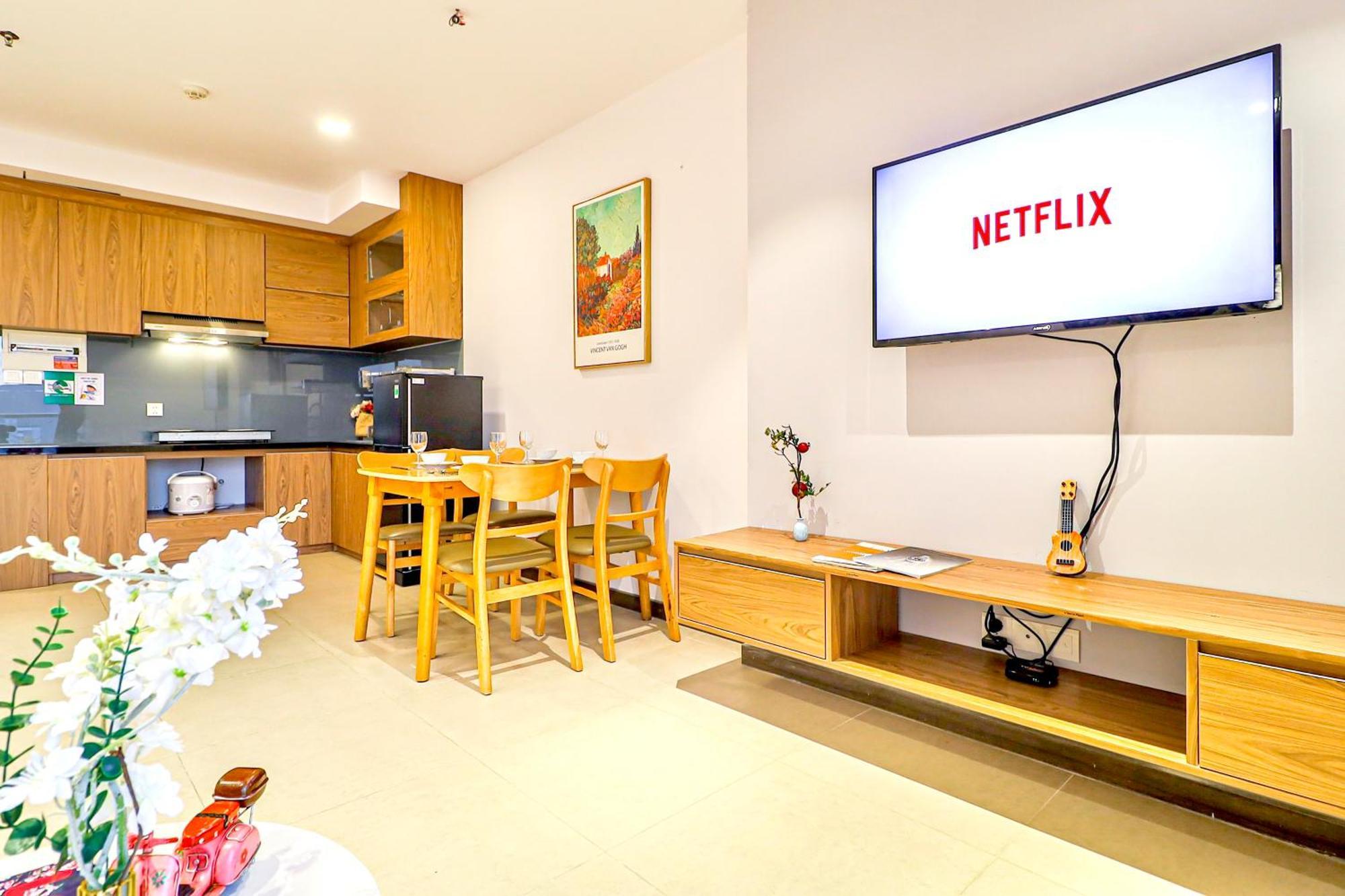 Classy - Csj Tower Vung Tau, Luxury, Sky-sea View And Walk-to-beach Apartment