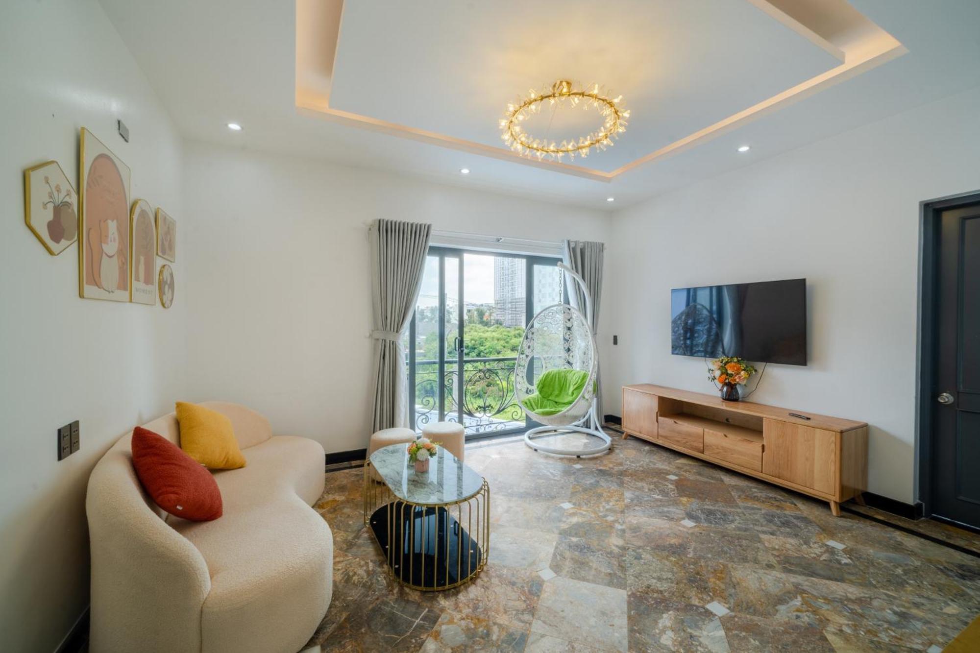 Ho Boi Hoang My Checkin Hoa Giay Hoang Le Kha Villa