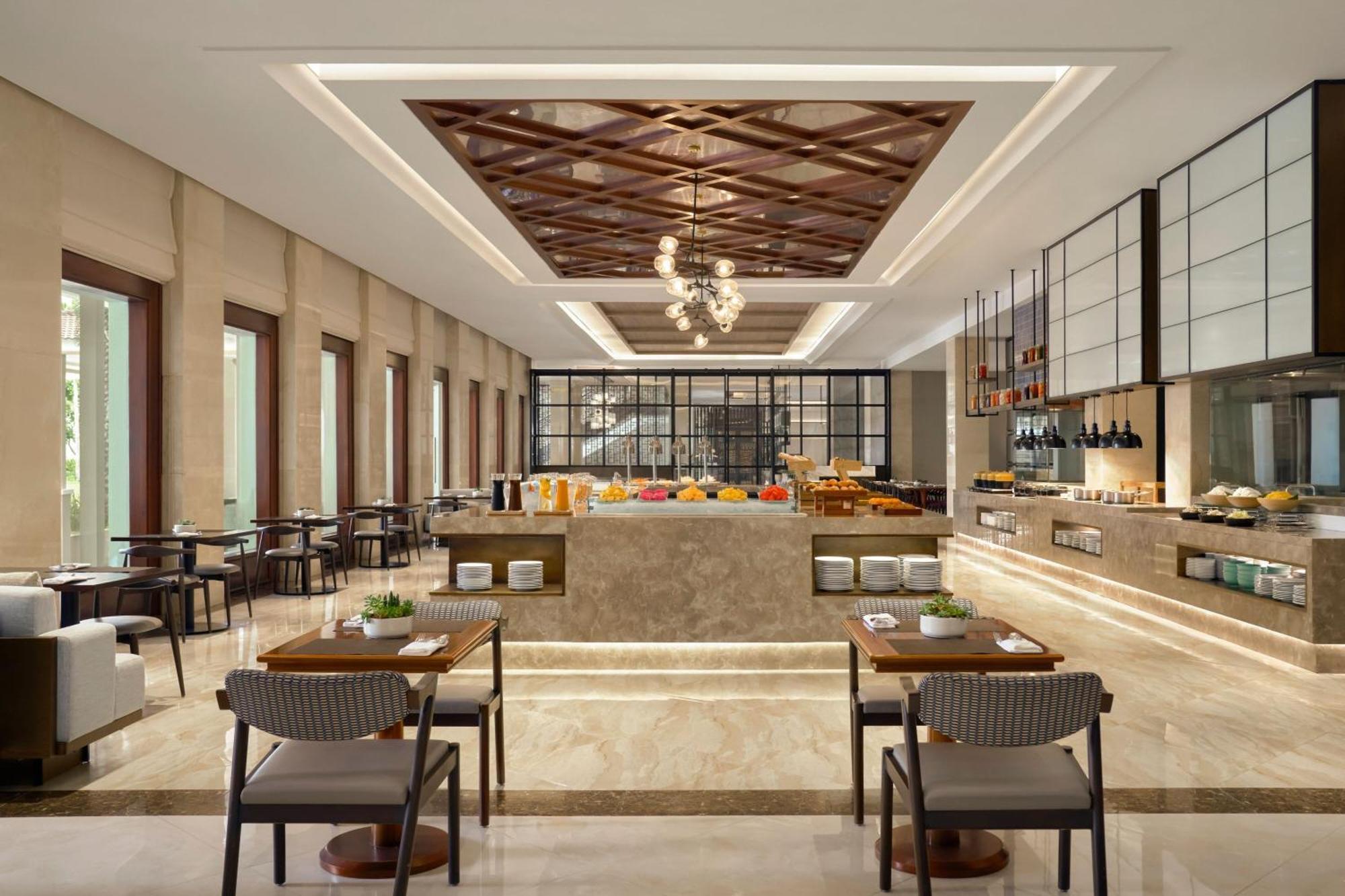 Resort Marriott & 5*