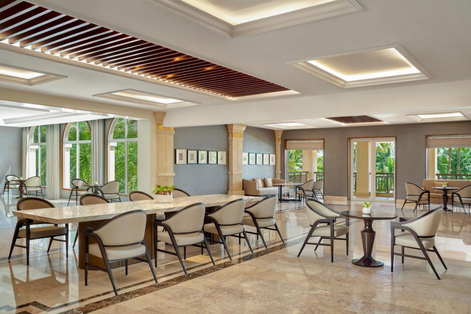 Marriott &