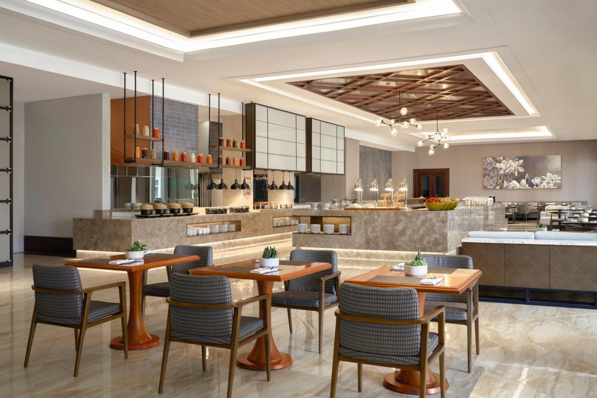 Marriott & 5*